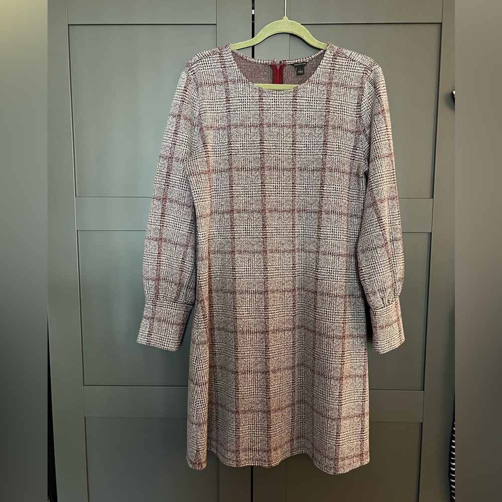 Ann Taylor A Line dress. Long sleeves